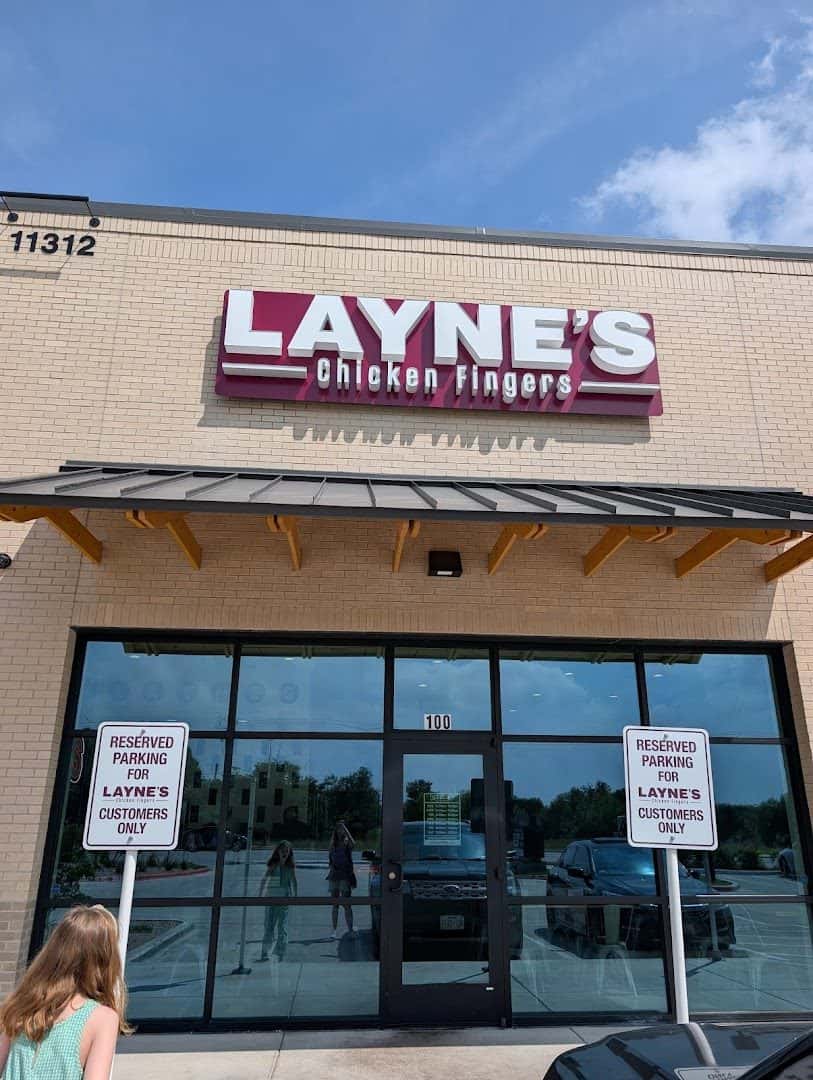 Layne's Chicken Fingers - Leander — Restaurants photo 2 of 5