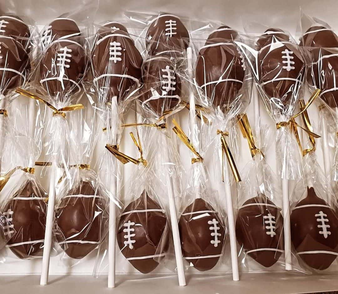 Karissa's Cookies & Cakes — Bakeries & Desserts photo 1 of 5