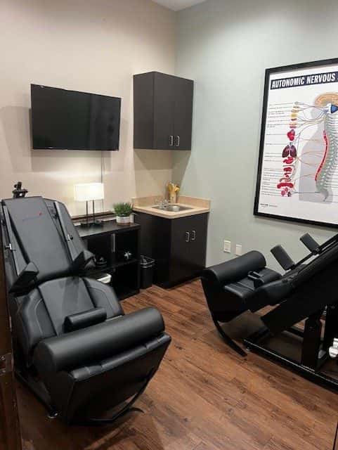Curis Functional Health — Chiropractors & Therapy photo 2 of 5