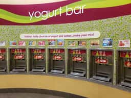 Menchie's Frozen Yogurt