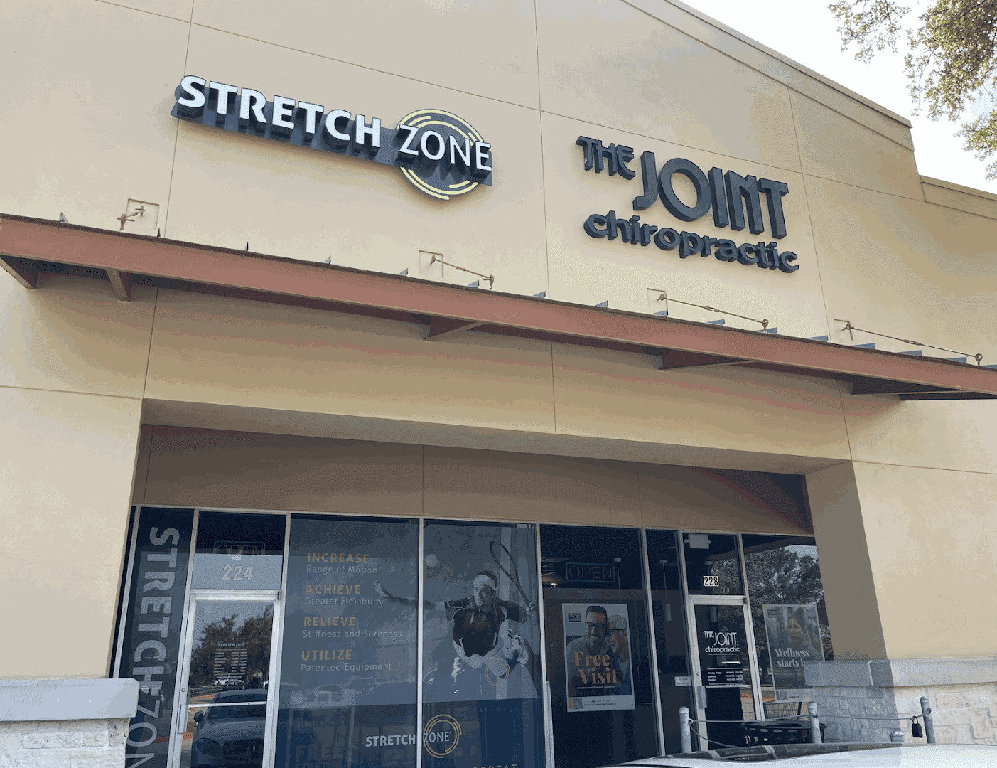 The Joint Chiropractic — Chiropractors & Therapy photo 2 of 5