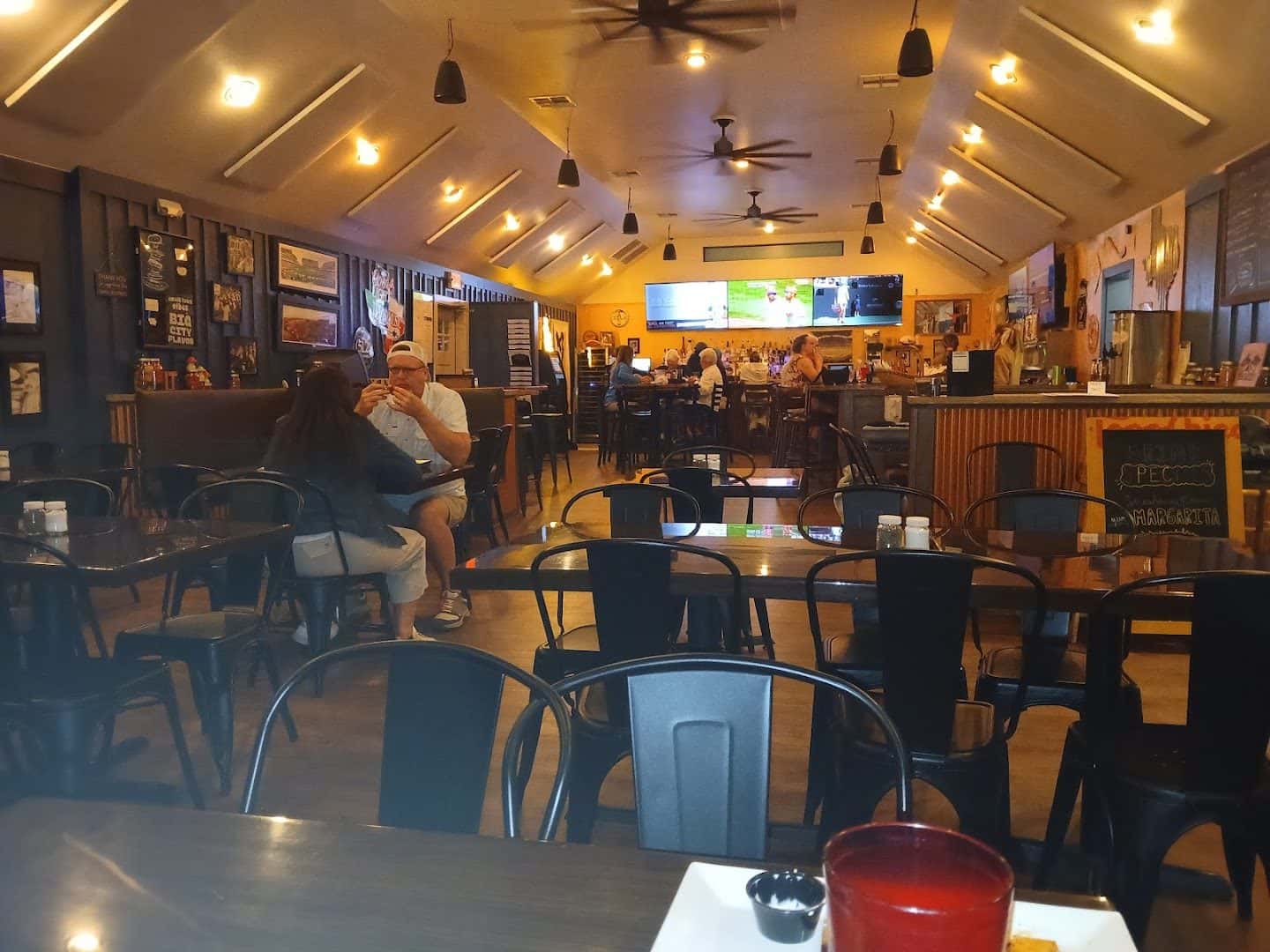 Liberty Tavern — Restaurants photo 3 of 5