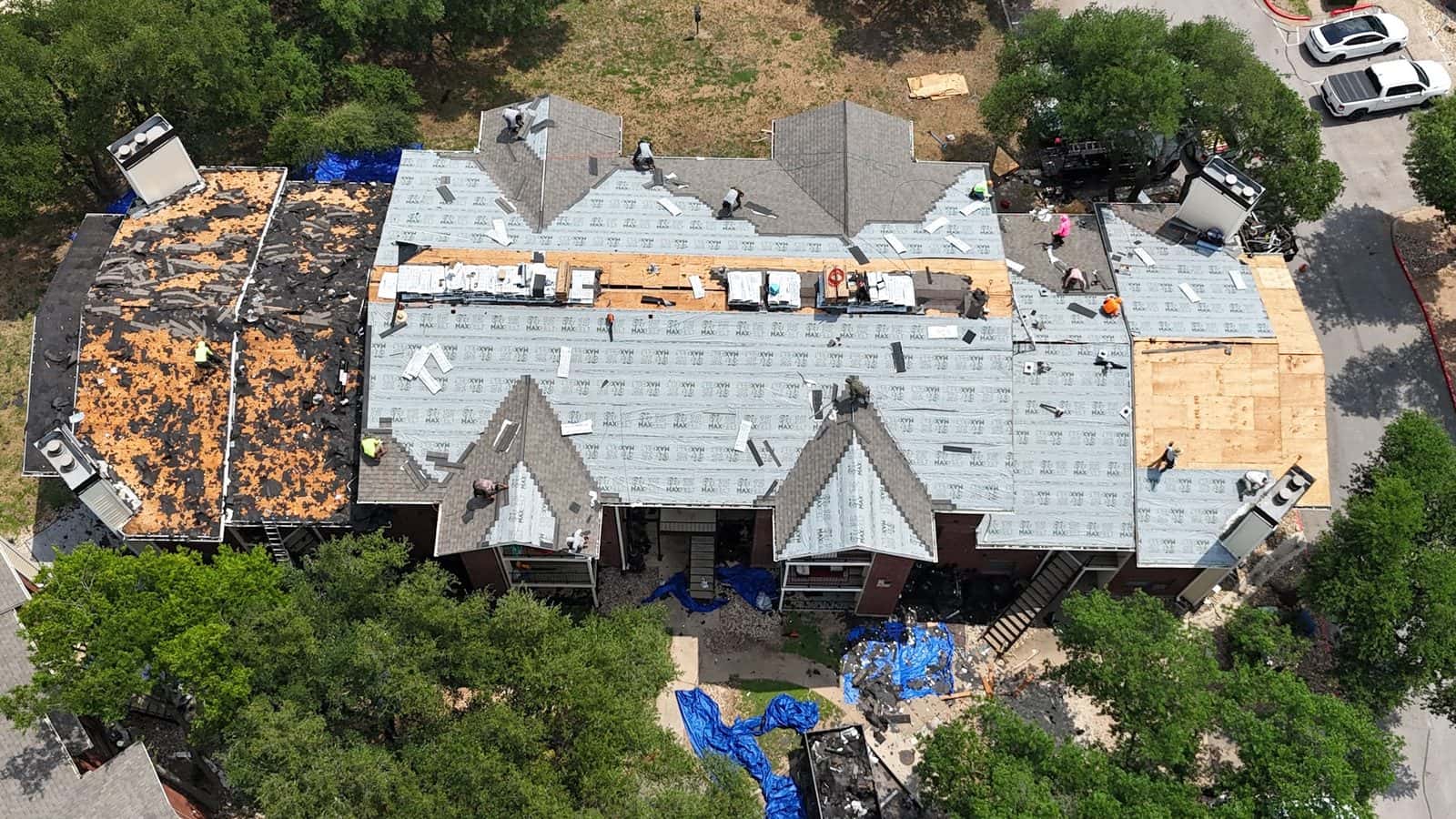 Texas Roofing Authority LLC — Roofers photo 1 of 5