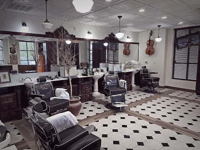 Retro Barbershop - Hair salon for Men of Round Rock — Hair Salons & Barbers photo 3 of 5