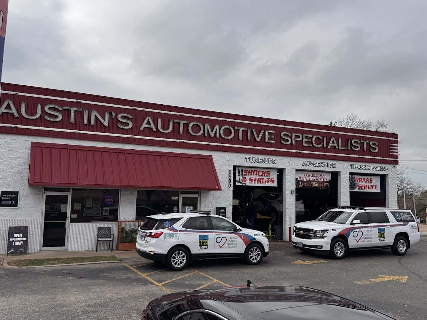 Austin's Automotive Specialists — Auto Services photo 2 of 5