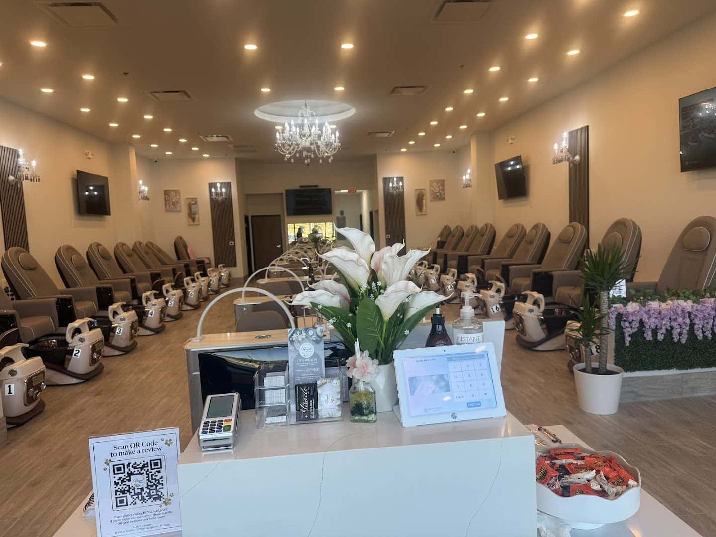 Royal Nails Spa — Nail Salons & Spas photo 3 of 5