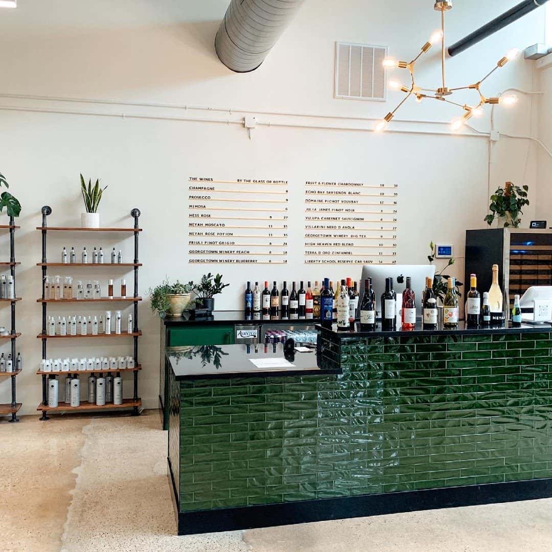 Grow Salon + Wine Bar — Hair Salons & Barbers photo 1 of 5