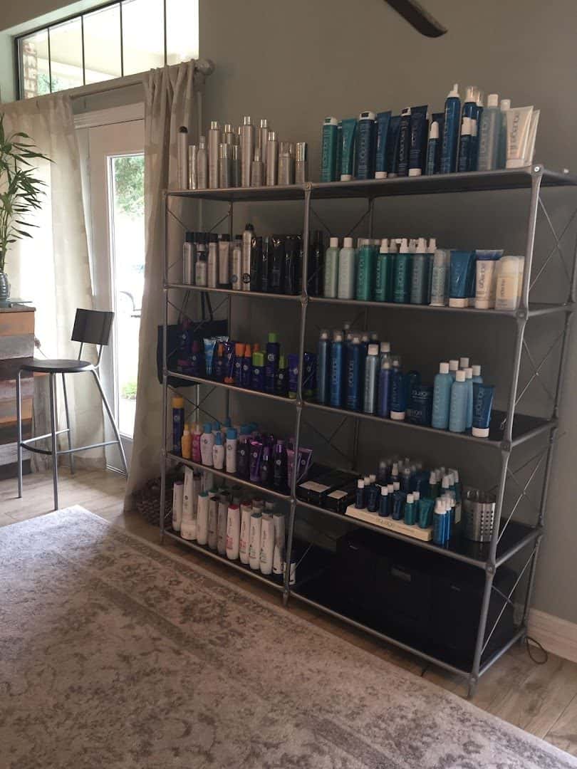 Legends Salon — Hair Salons & Barbers photo 3 of 5