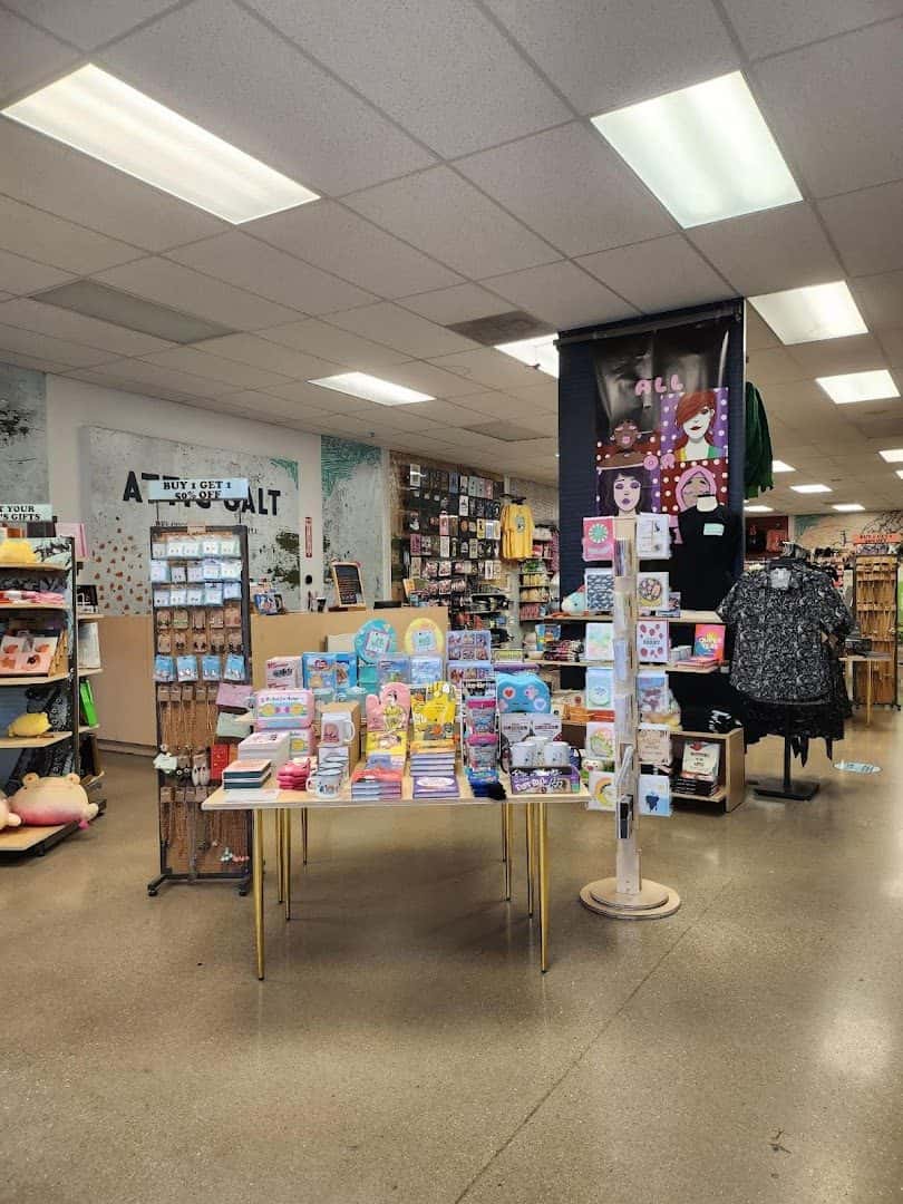 Fuego / Attic Salt — Retail & Boutiques photo 2 of 5