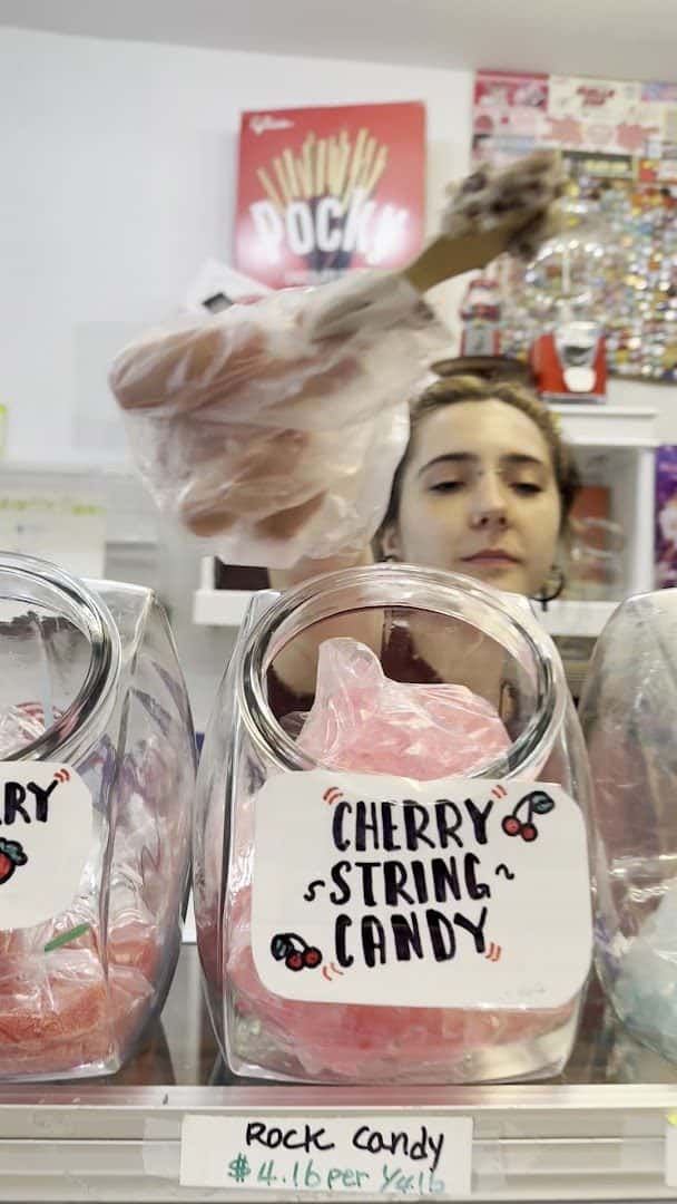 3 Star Candy Shop Inc — Bakeries & Desserts photo 2 of 5