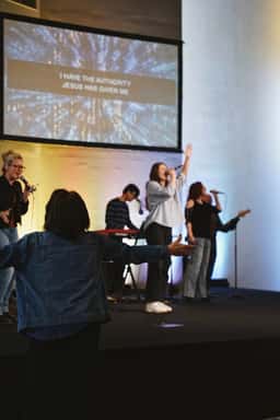 Glad Tidings Church - Leander
