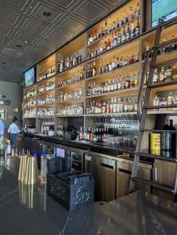 Juniper Cocktails & Kitchen