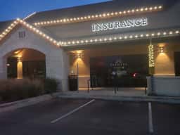 Farmers Insurance - Lauren Doering