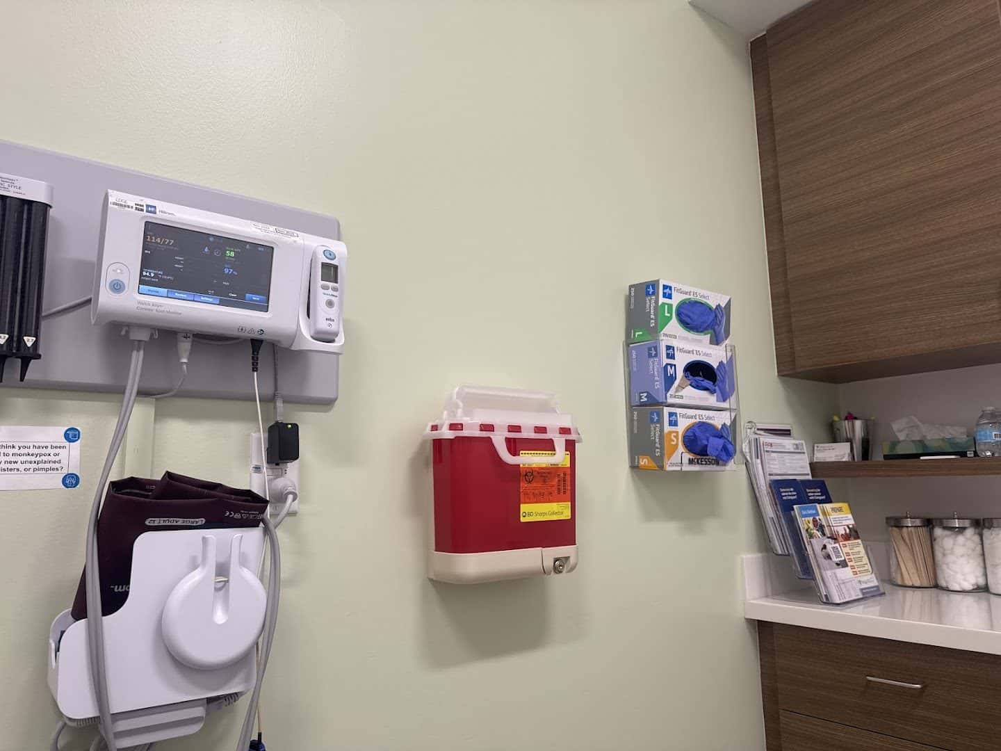Village Medical at Walgreens - Round Rock Northeast — Doctors & Medical photo 2 of 4