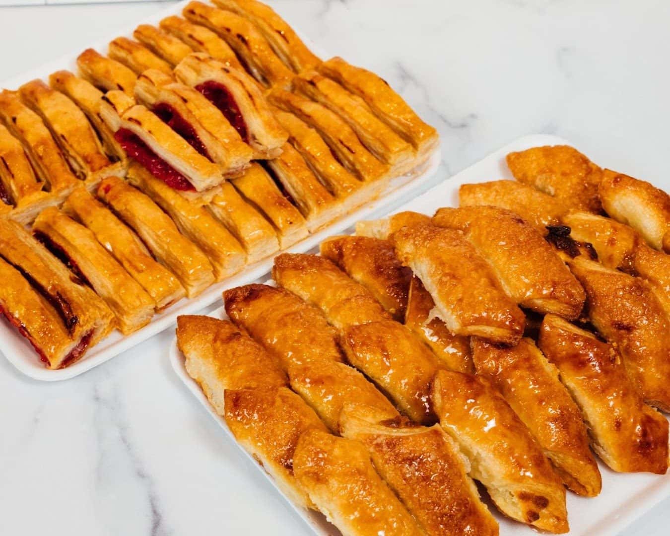 Cuba Bakery & Café — Bakeries & Desserts photo 2 of 5