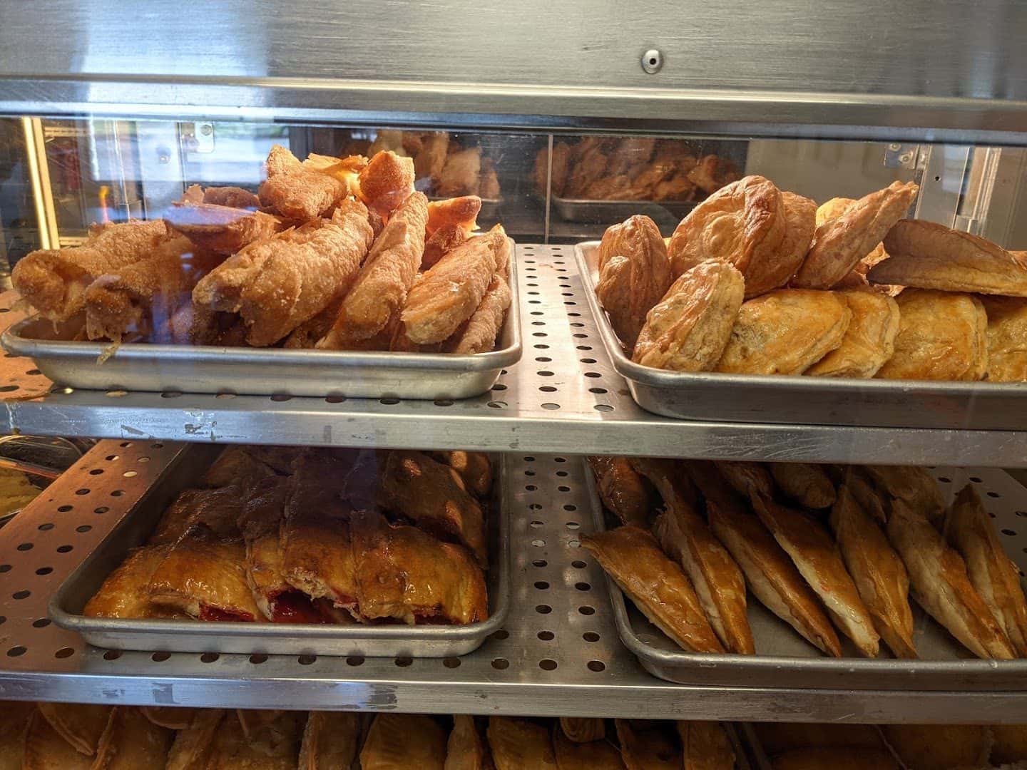 Cuba Bakery & Café — Bakeries & Desserts photo 3 of 5