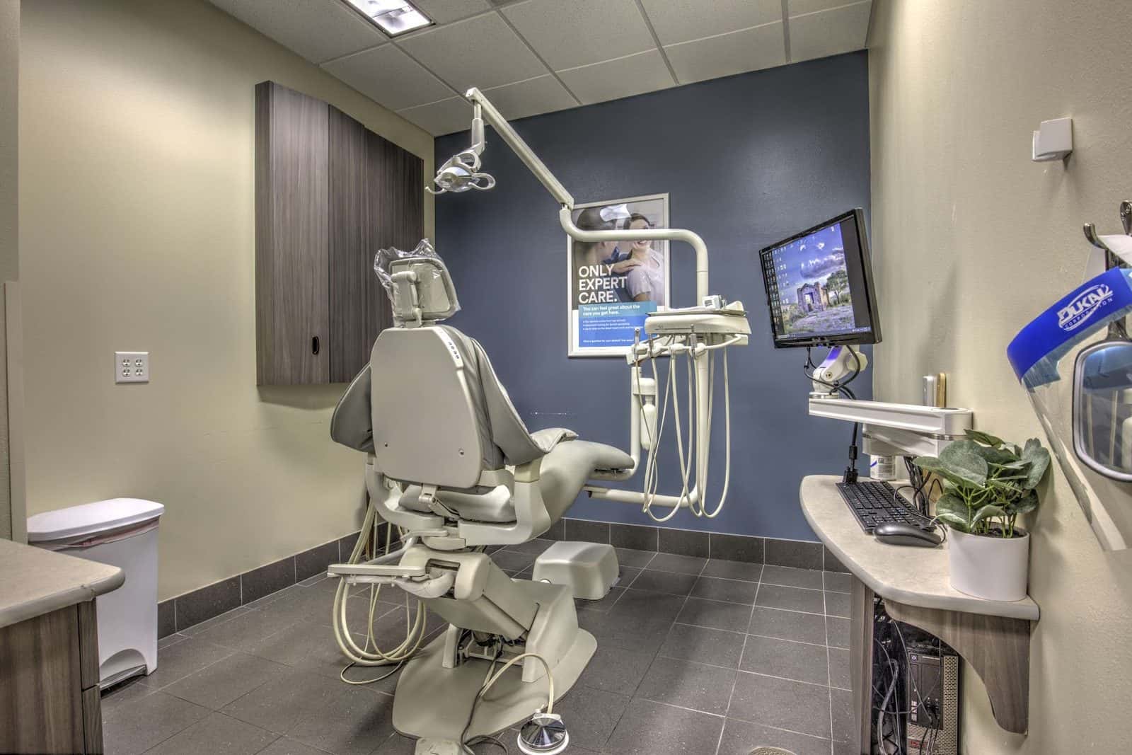 Castle Dental & Orthodontics - Georgetown, TX — Dentists photo 2 of 5