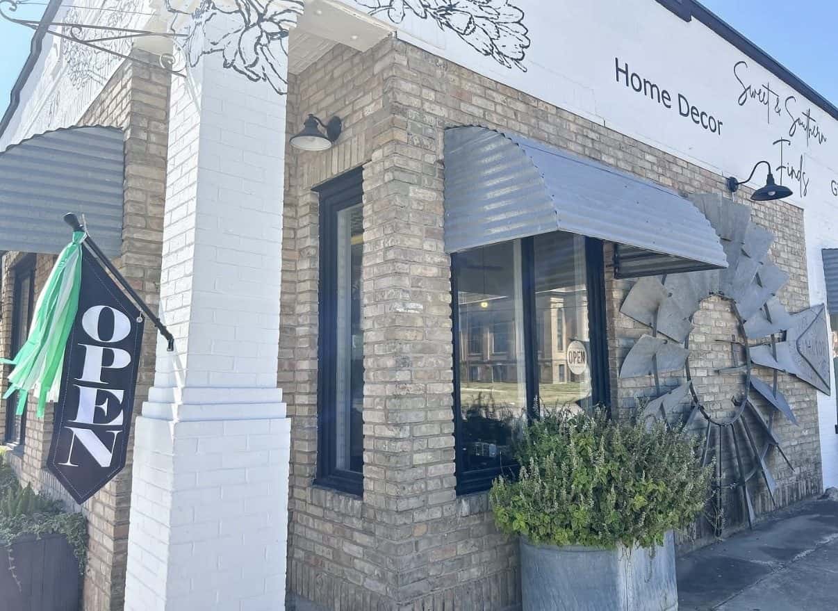 Sweet & Southern Finds — Retail & Boutiques photo 3 of 5