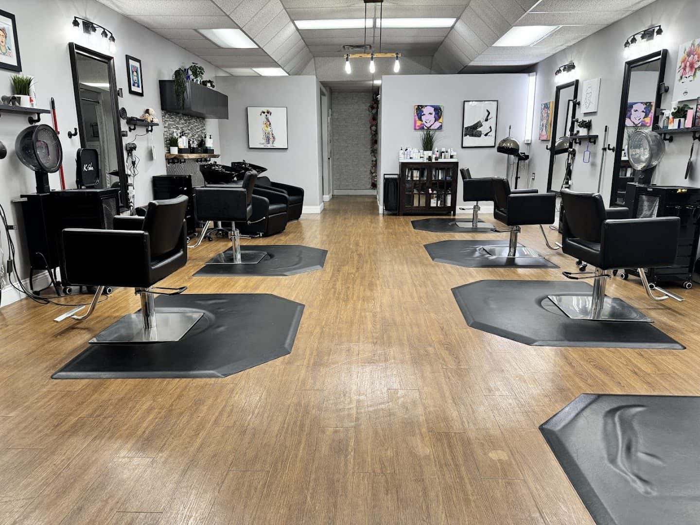 The Mirror and I Salon — Hair Salons & Barbers photo 3 of 5