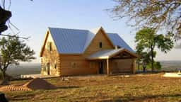 Hall's Roofing & Sheet Metal