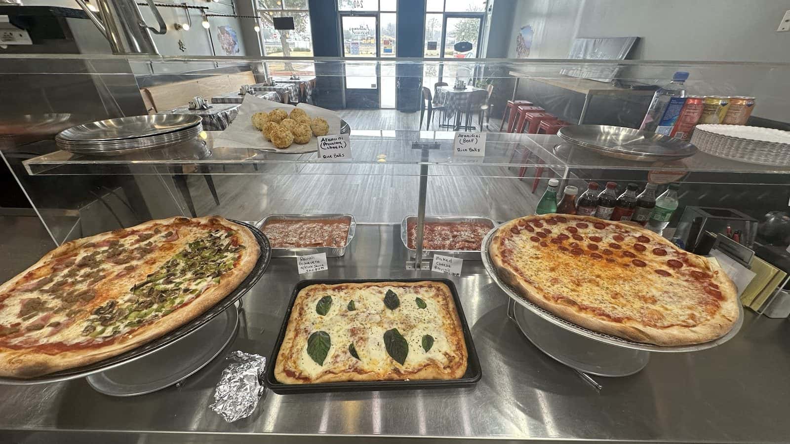 BELLA SICILIA Pizzeria — Restaurants photo 3 of 5