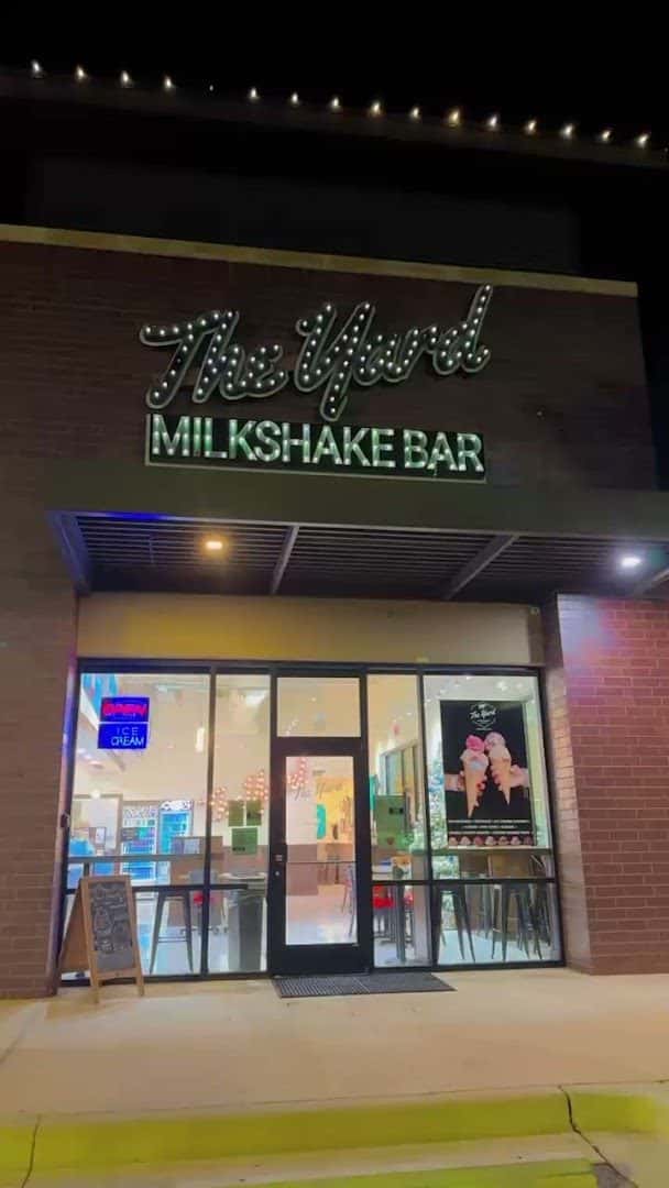 The Yard Milkshake Bar Of Georgetown — Bakeries & Desserts photo 2 of 5