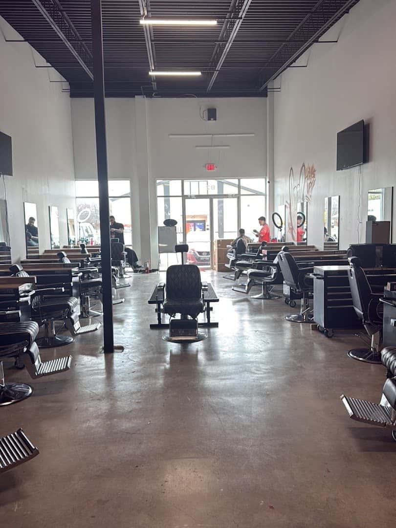 Trnd Setters Barbershop — Hair Salons & Barbers photo 2 of 5