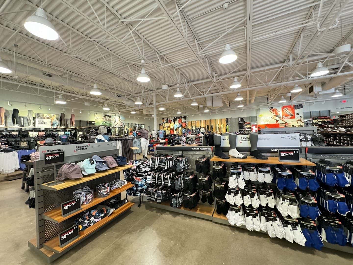 Under Armour Factory House - Round Rock Premium Outlets — Retail & Boutiques photo 2 of 5