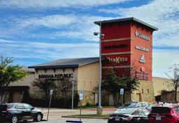 Round Rock Premium Outlets