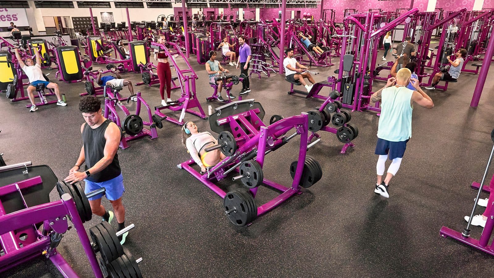 Planet Fitness — Fitness & Gyms photo 1 of 5