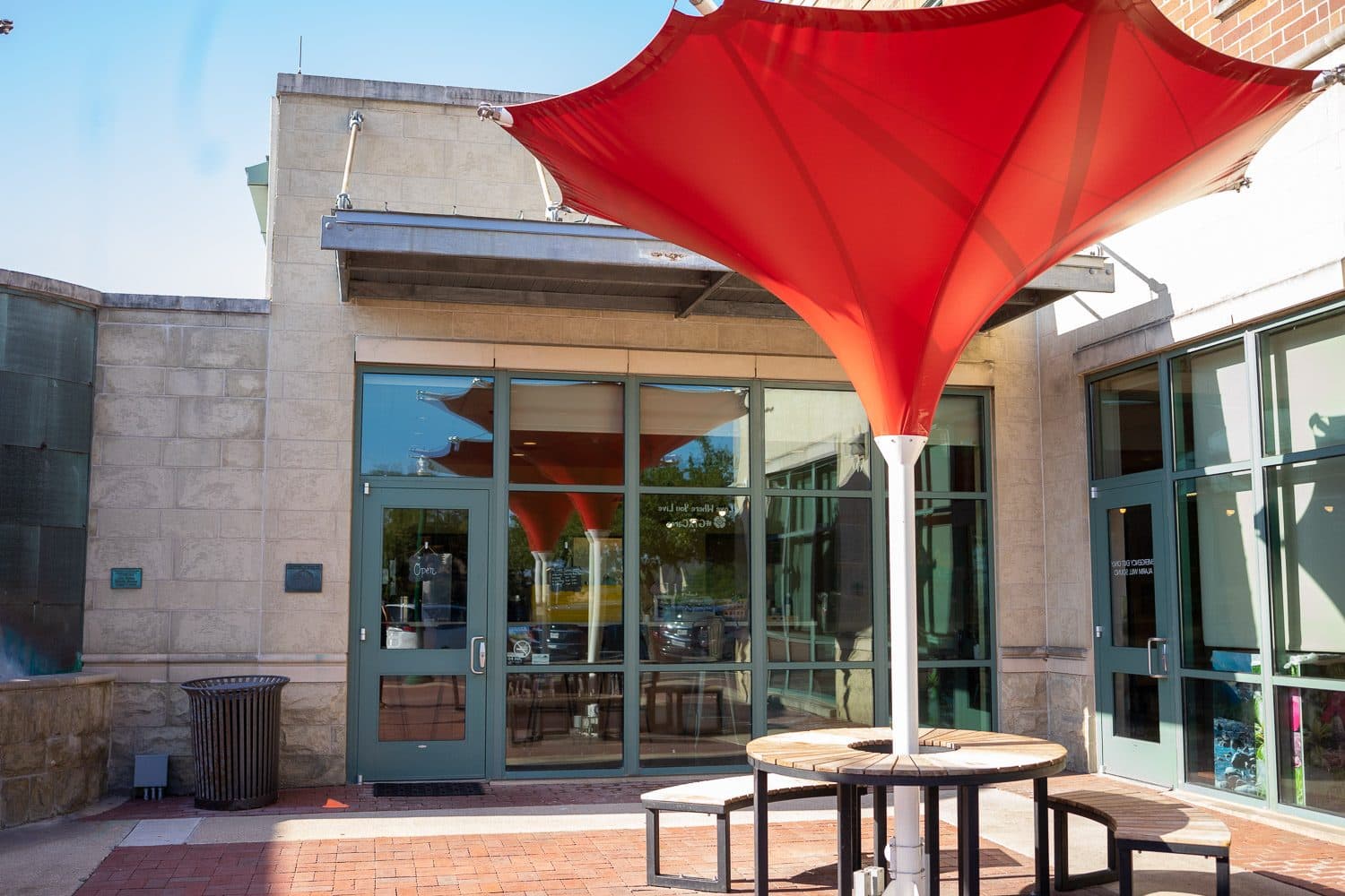 The Little Lemon at the Library — Coffee Shops & Cafes photo 1 of 5