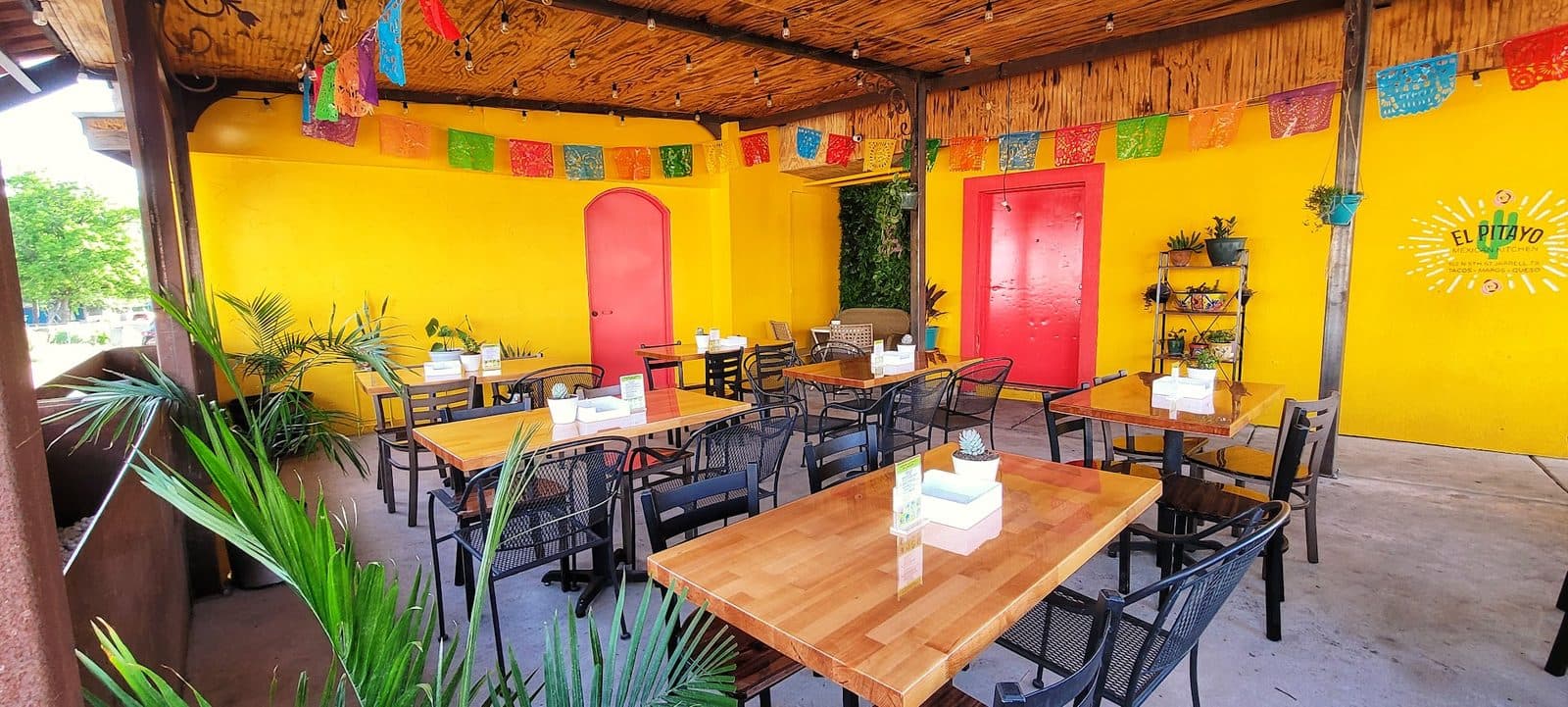 El Pitayo Mexican Kitchen — Restaurants photo 1 of 5