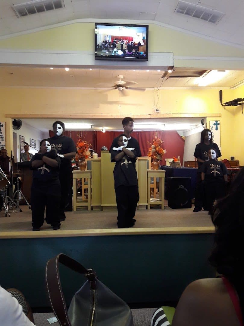 Little Ebenezer Baptist Church — Religious Organizations photo 1 of 5