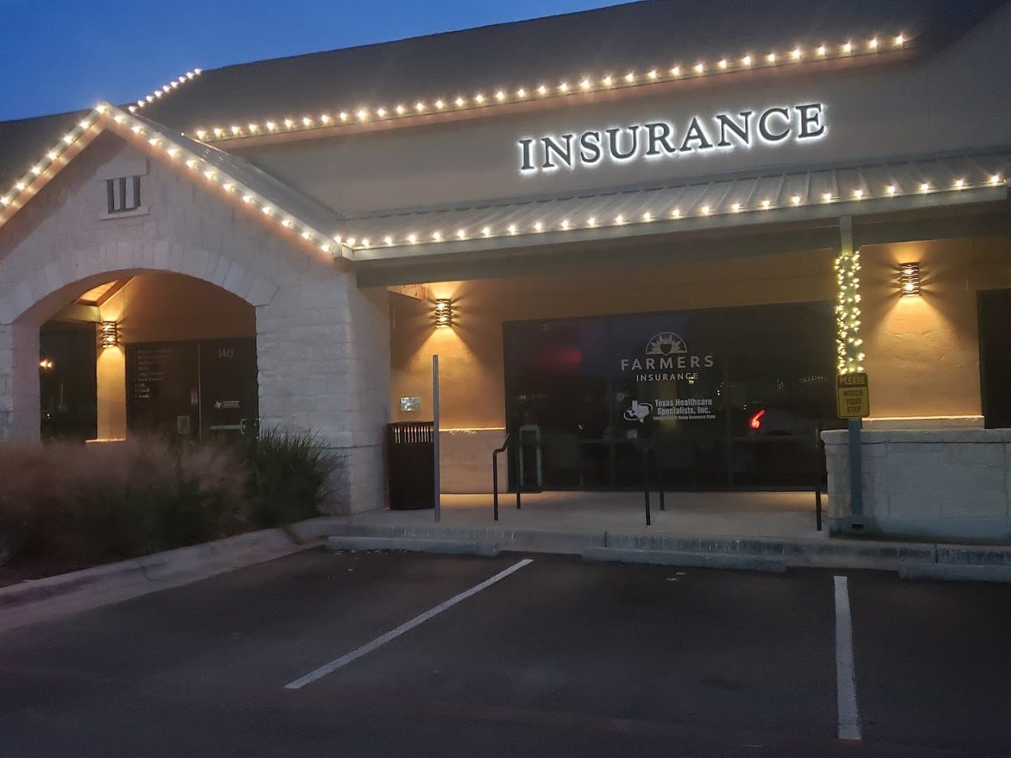 Farmers Insurance - Lauren Doering — Insurance Agents photo 1 of 5