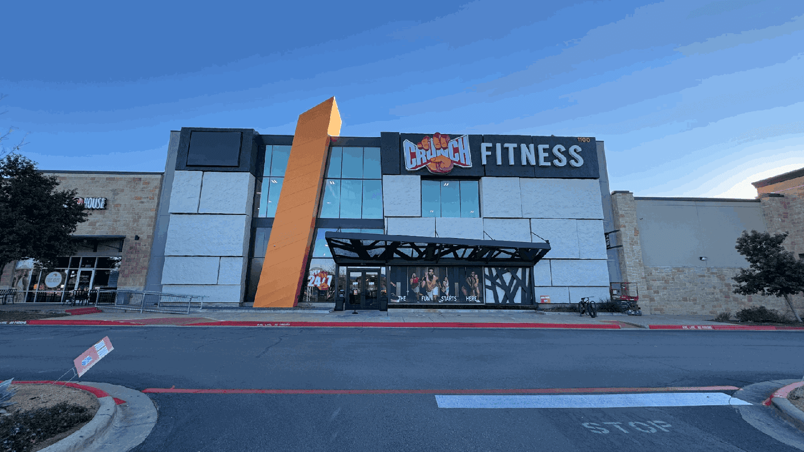 Crunch Fitness - North Round Rock — Fitness & Gyms photo 1 of 5