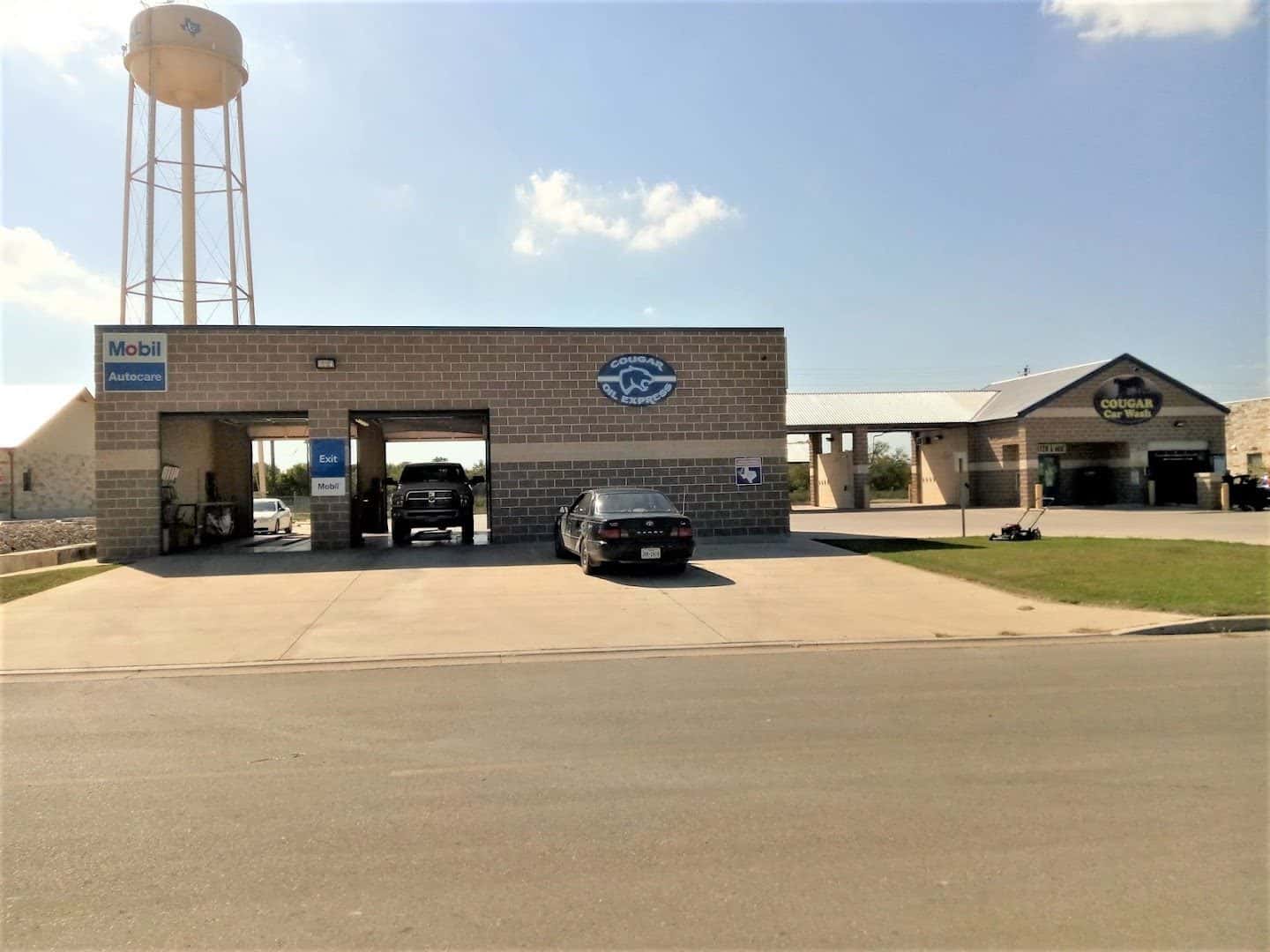 Cougar Automotive Lube And Car Wash — Auto Services photo 1 of 5