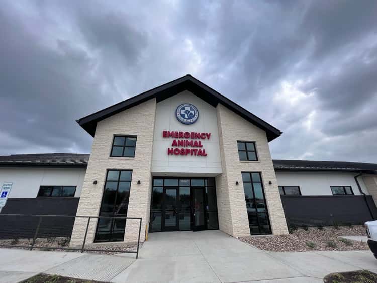 Emergency Animal Hospital of Crystal Falls