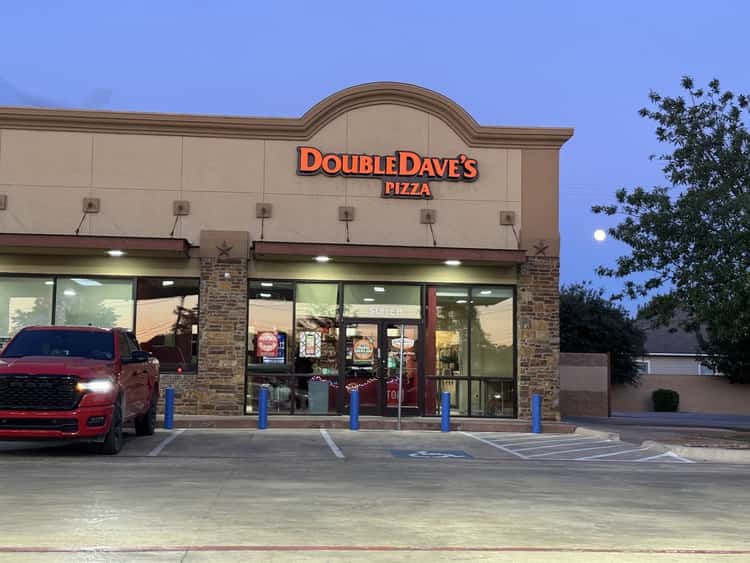 DoubleDave's Pizzaworks
