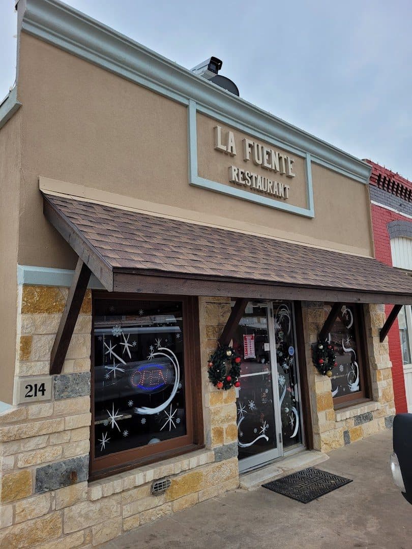 La Fuente Restaurant — Restaurants photo 1 of 5