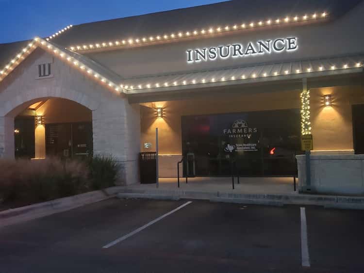 Farmers Insurance - Lauren Doering