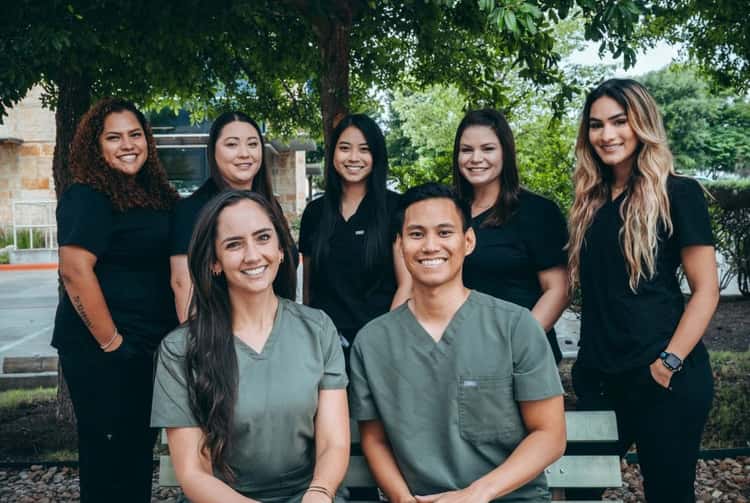 Moment Dental Round Rock