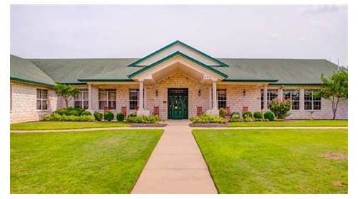 The Pointe at Cedar Park — Senior Services photo 1 of 5