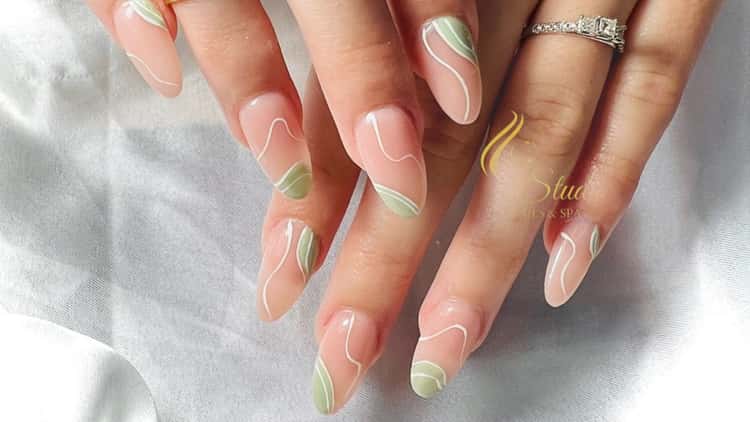 Studio Nails & Spa Round Rock