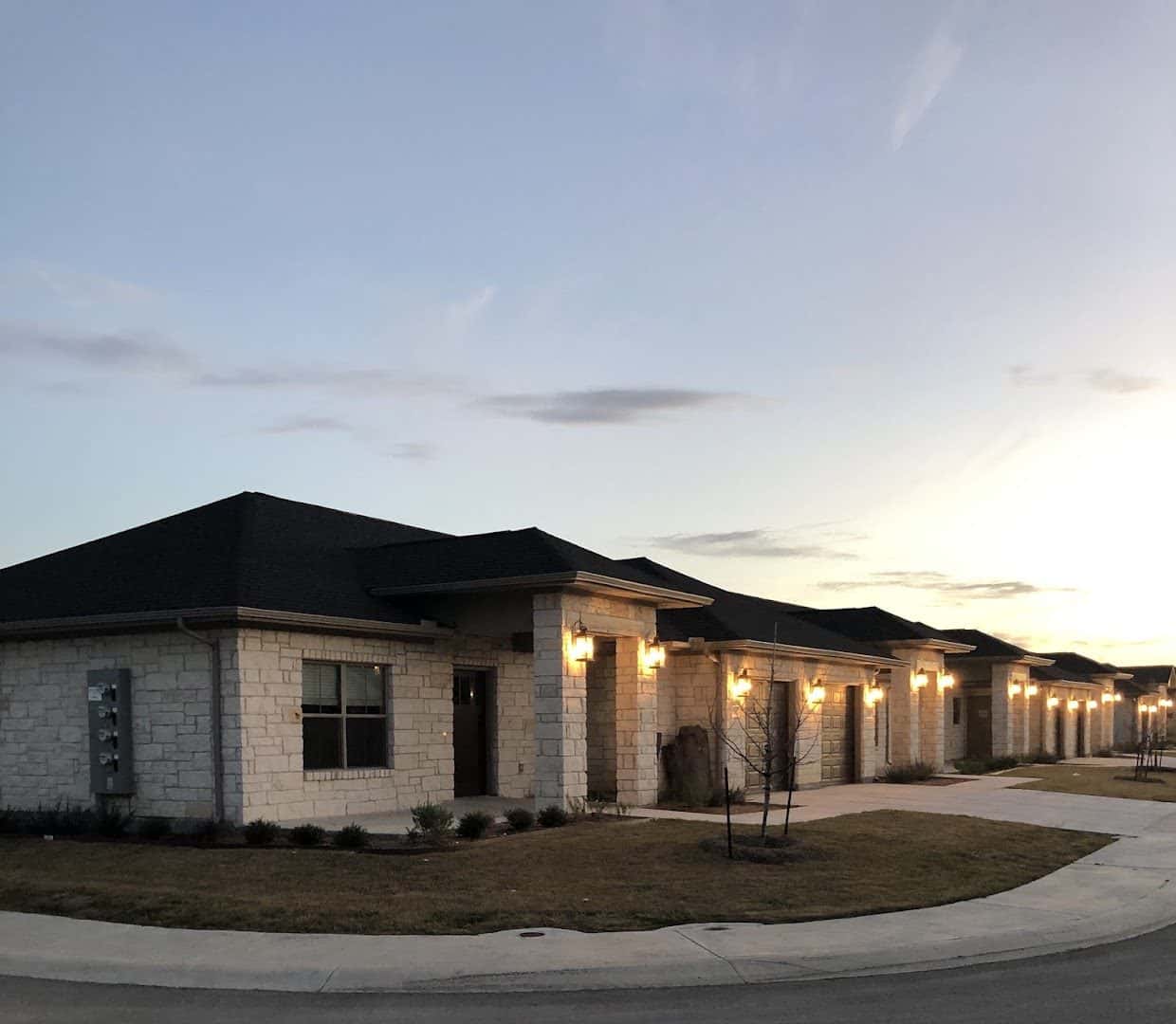Heritage Lakes Senior Living Community — Senior Services photo 3 of 5