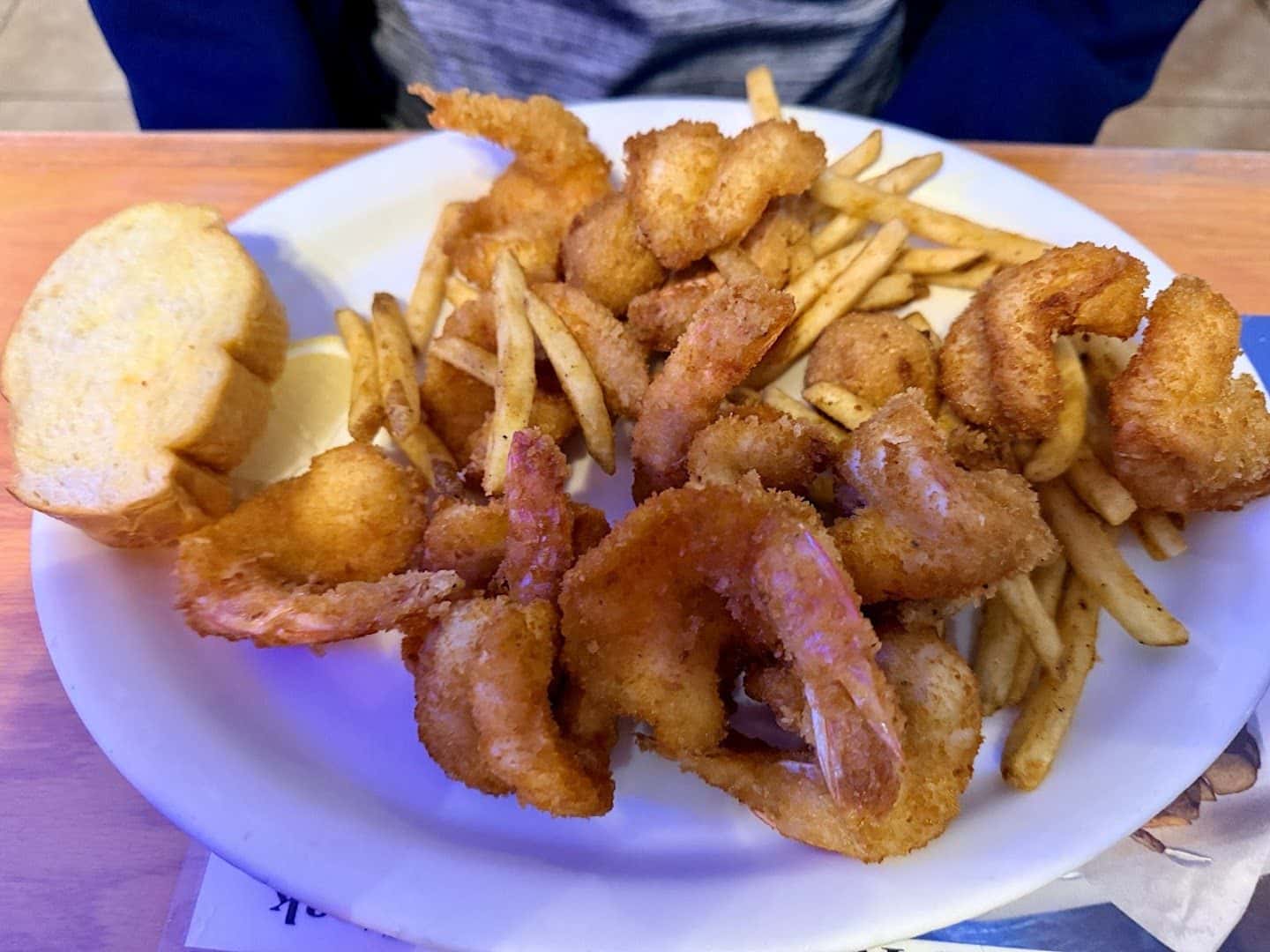 C.R. Surf & Turf Restaurant — Restaurants photo 3 of 5