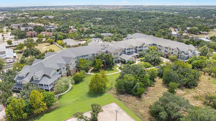 The Oaks Gracious Retirement Living