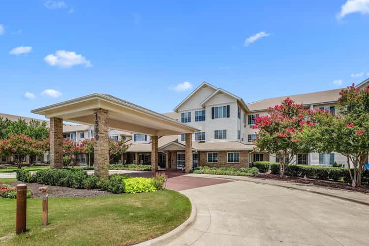 Highland Estates - Sky Active Living