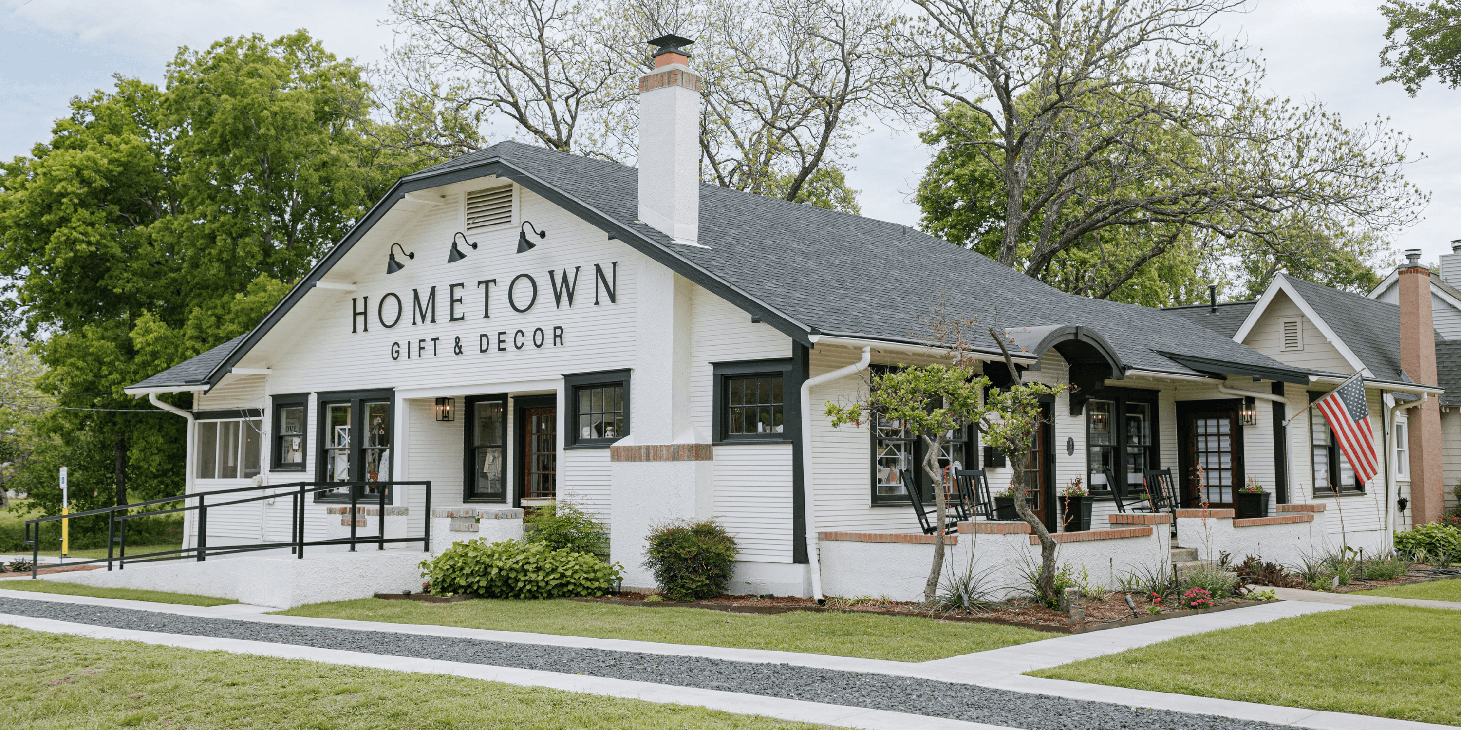 Hometown Gift & Decor storefront in Round Rock