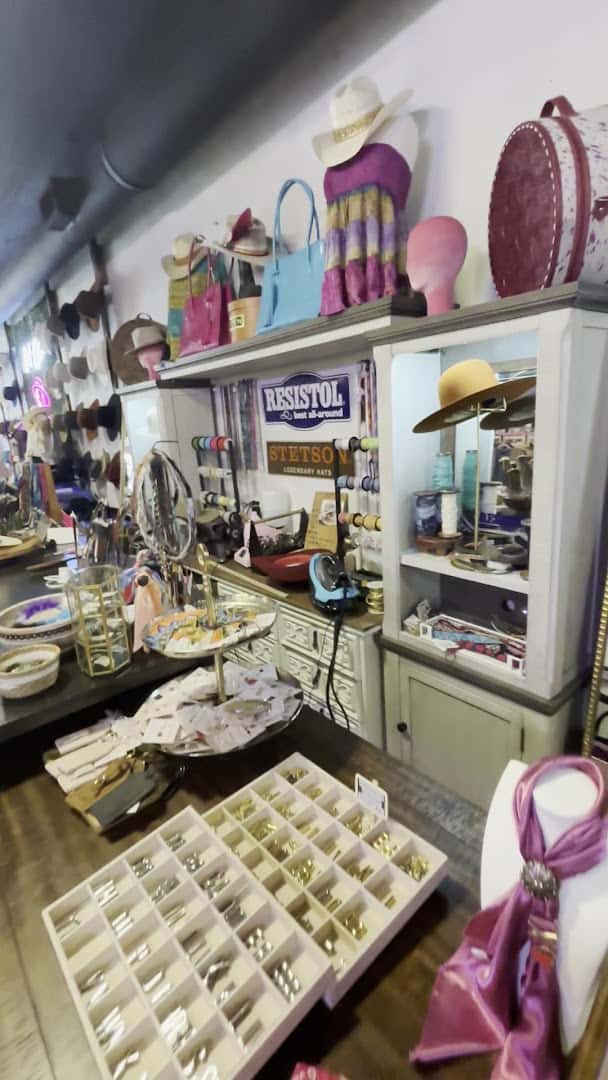 Blushing Belle Boutique — Retail & Boutiques photo 3 of 5