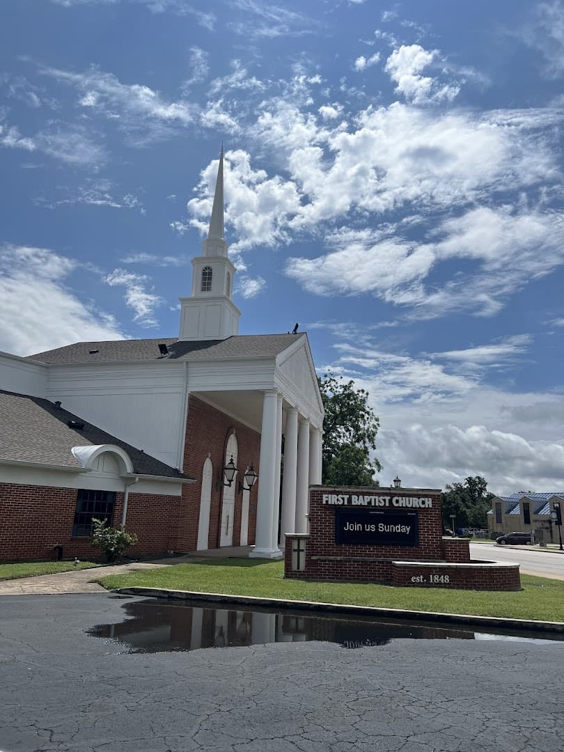 First Baptist Church Round Rock — Religious Organizations photo 1 of 5